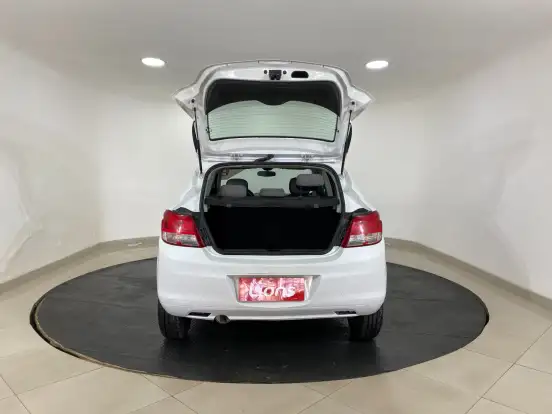 CHEVROLET-ONIX-2016