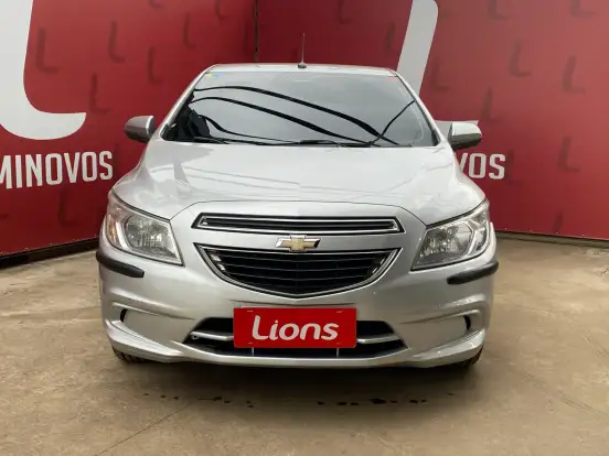 CHEVROLET-ONIX-2015