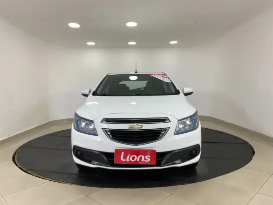 CHEVROLET-ONIX-1.4 MPFI LT 8V FLEX 4P MANUAL CHEVROLET-ONIX-2014