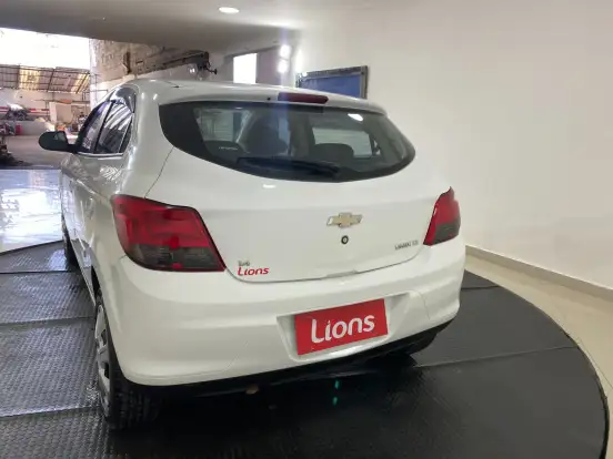 CHEVROLET-ONIX-1.4 MPFI LT 8V FLEX 4P MANUAL CHEVROLET-ONIX-2014