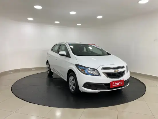 CHEVROLET-ONIX-2016