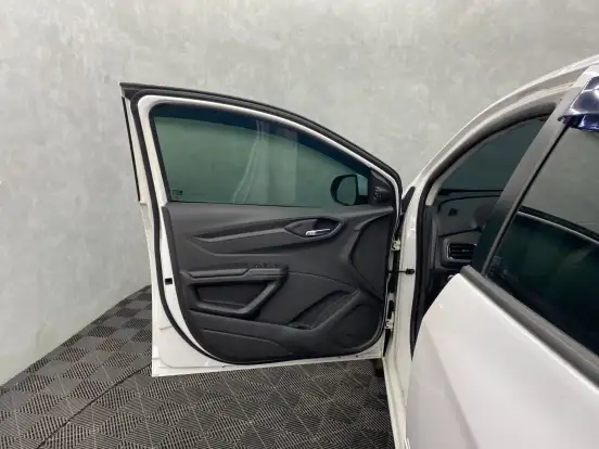 CHEVROLET-ONIX-2014