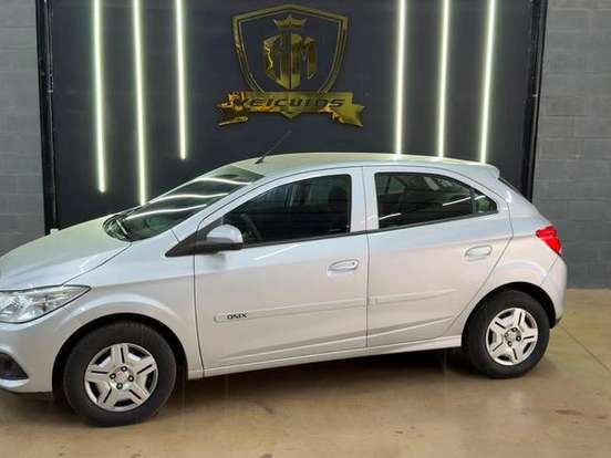 CHEVROLET-ONIX-1.0 MPFI LS 8V FLEX 4P MANUAL CHEVROLET-ONIX-2013