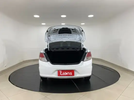 CHEVROLET-PRISMA-2019