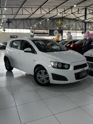 CHEVROLET SONIC 1.6 LT 16V FLEX 4P AUTOMÁTICO