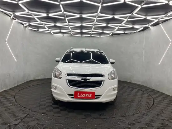 CHEVROLET-SPIN-2016