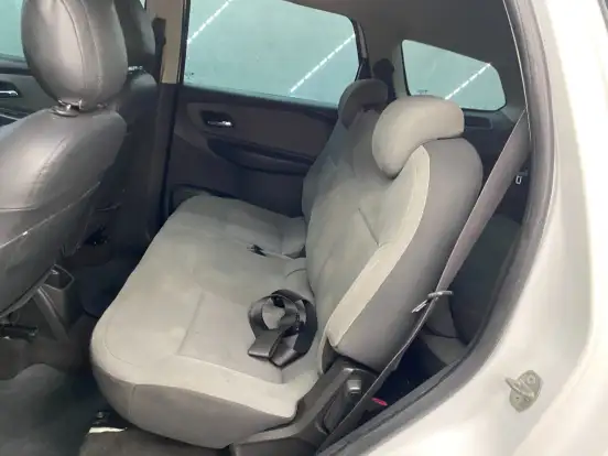 CHEVROLET-SPIN-2016