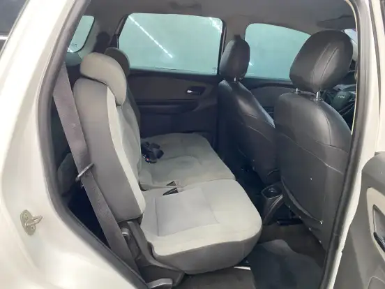 CHEVROLET-SPIN-2016