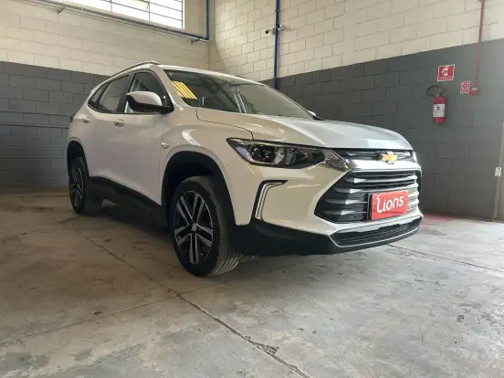 CHEVROLET-TRACKER-2024