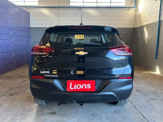 CHEVROLET-TRACKER-2024