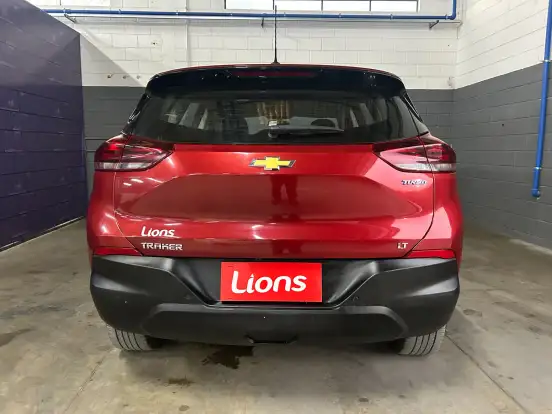 CHEVROLET-TRACKER-2024