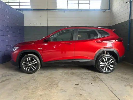 CHEVROLET-TRACKER-2024