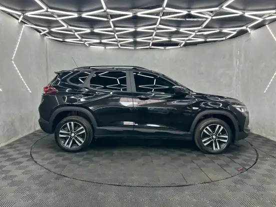CHEVROLET-TRACKER-2025