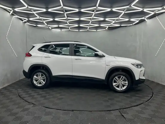CHEVROLET-TRACKER-2022