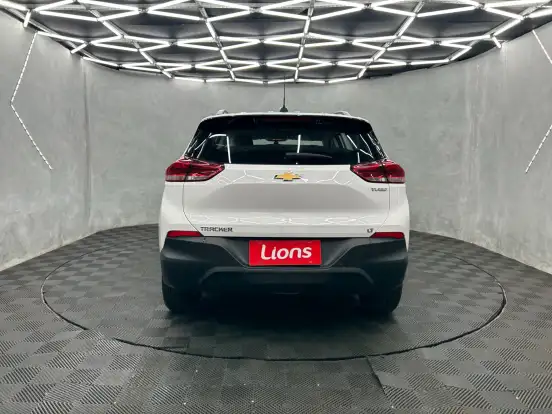 CHEVROLET-TRACKER-2022
