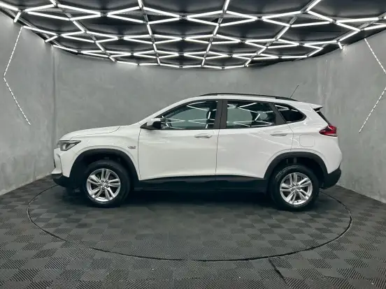 CHEVROLET-TRACKER-2022