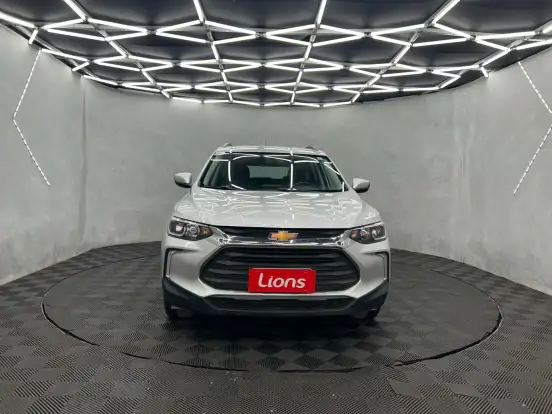 CHEVROLET-TRACKER-2023