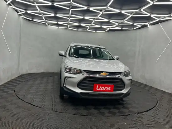 CHEVROLET-TRACKER-2023