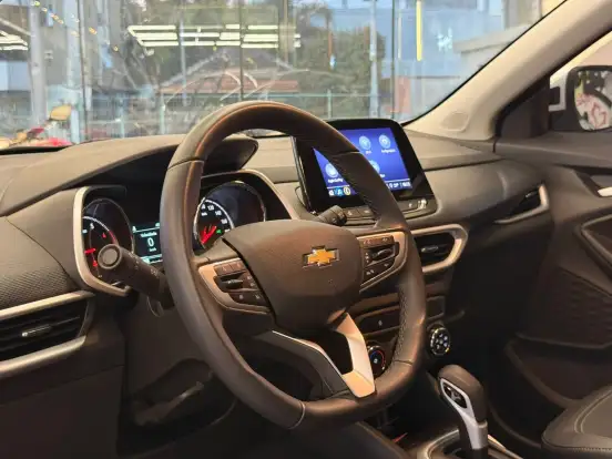 CHEVROLET-TRACKER-2024