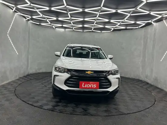 CHEVROLET-TRACKER-2023
