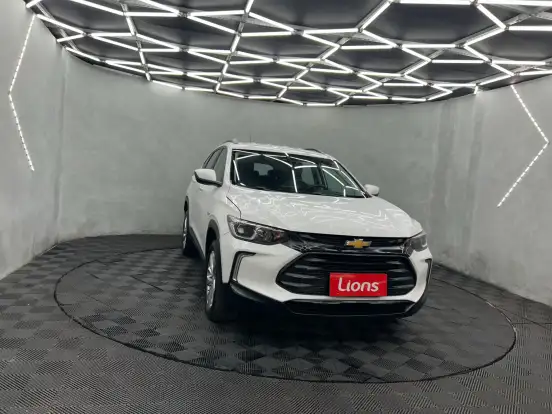 CHEVROLET-TRACKER-2023