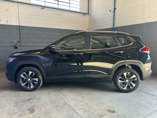 CHEVROLET-TRACKER-2024