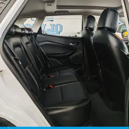 CHEVROLET-TRACKER-2021