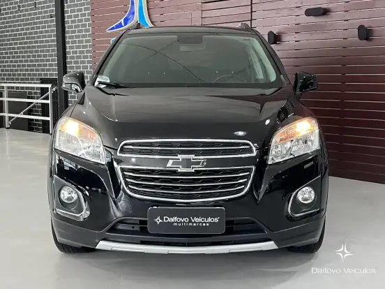 CHEVROLET-TRACKER-2015