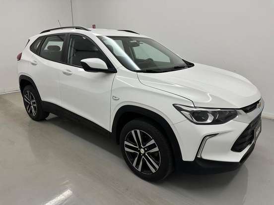 CHEVROLET-TRACKER-2024
