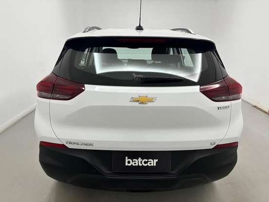 CHEVROLET-TRACKER-2024