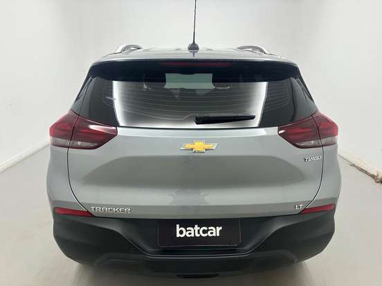 CHEVROLET-TRACKER-2024