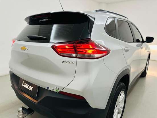 CHEVROLET-TRACKER-2021