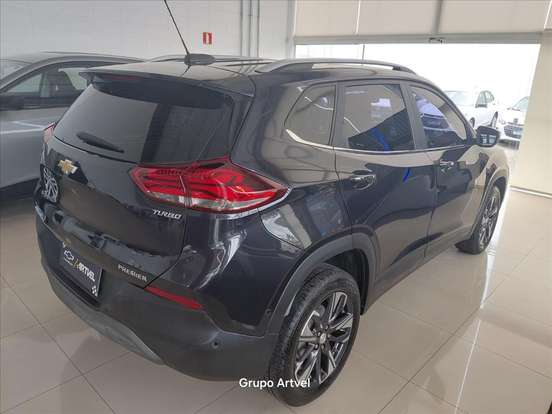 CHEVROLET-TRACKER-2023