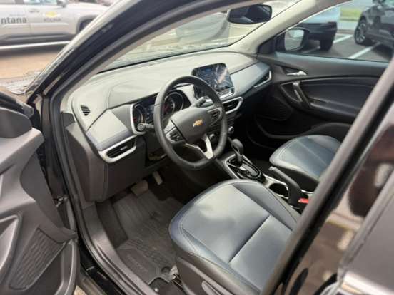 CHEVROLET-TRACKER-2024
