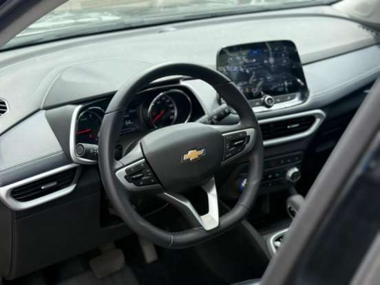 CHEVROLET-TRACKER-2024