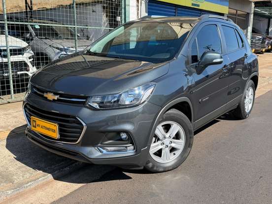 CHEVROLET-TRACKER-2019