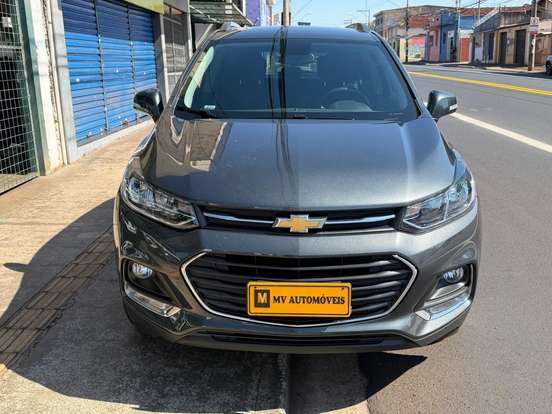 CHEVROLET-TRACKER-2019