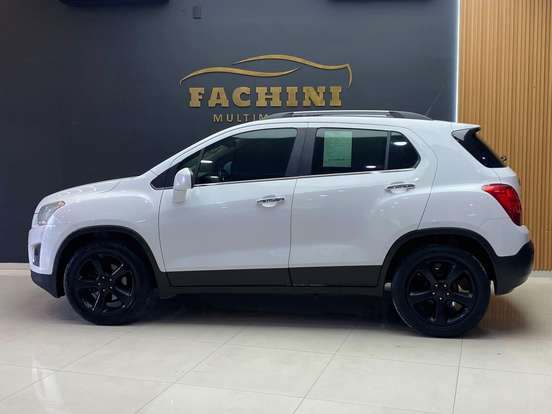 CHEVROLET-TRACKER-2014