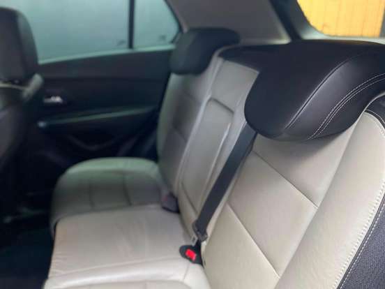 CHEVROLET-TRACKER-2014