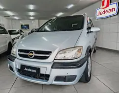 CHEVROLET ZAFIRA 2.0 MPFI EXPRESSION 8V FLEX 4P MANUAL CHEVROLET ZAFIRA 2.0 MPFI EXPRESSION 8V FLEX 4P MANUAL