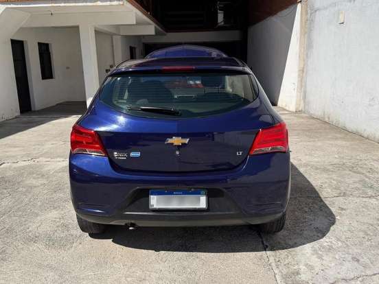 CHEVROLET-ONIX-2018