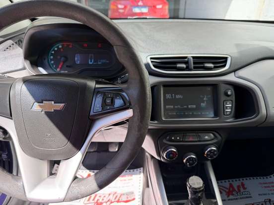 CHEVROLET-ONIX-2018