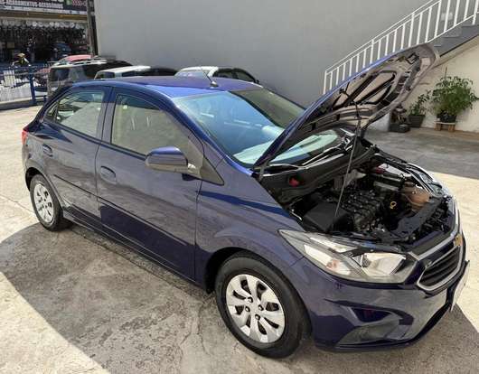 CHEVROLET-ONIX-2018