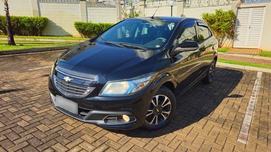 CHEVROLET ONIX 1.4 MPFI LTZ 8V FLEX 4P MANUAL