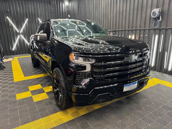CHEVROLET SILVERADO 5.3 V8 GASOLINA 1500 HIGH COUNTRY 4X4 AUTOMÁTICO