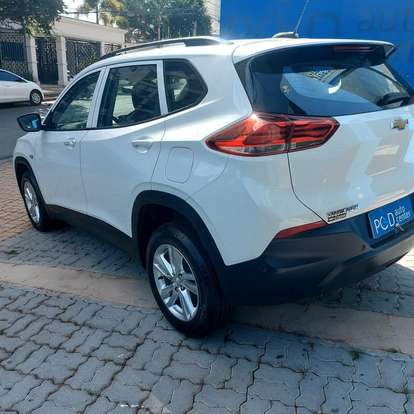 CHEVROLET-TRACKER-2020