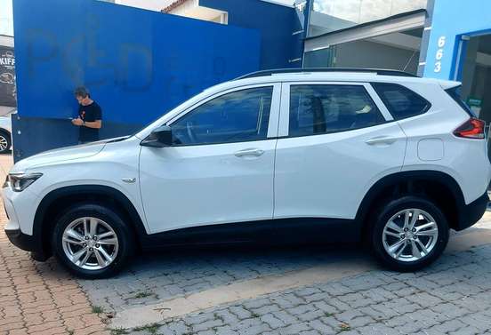 CHEVROLET-TRACKER-2020
