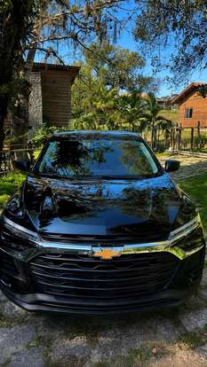 CHEVROLET-TRACKER-2025