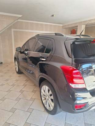 CHEVROLET-TRACKER-2018