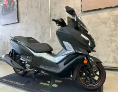 DAFRA CRUISYM 300 DAFRA CRUISYM 300